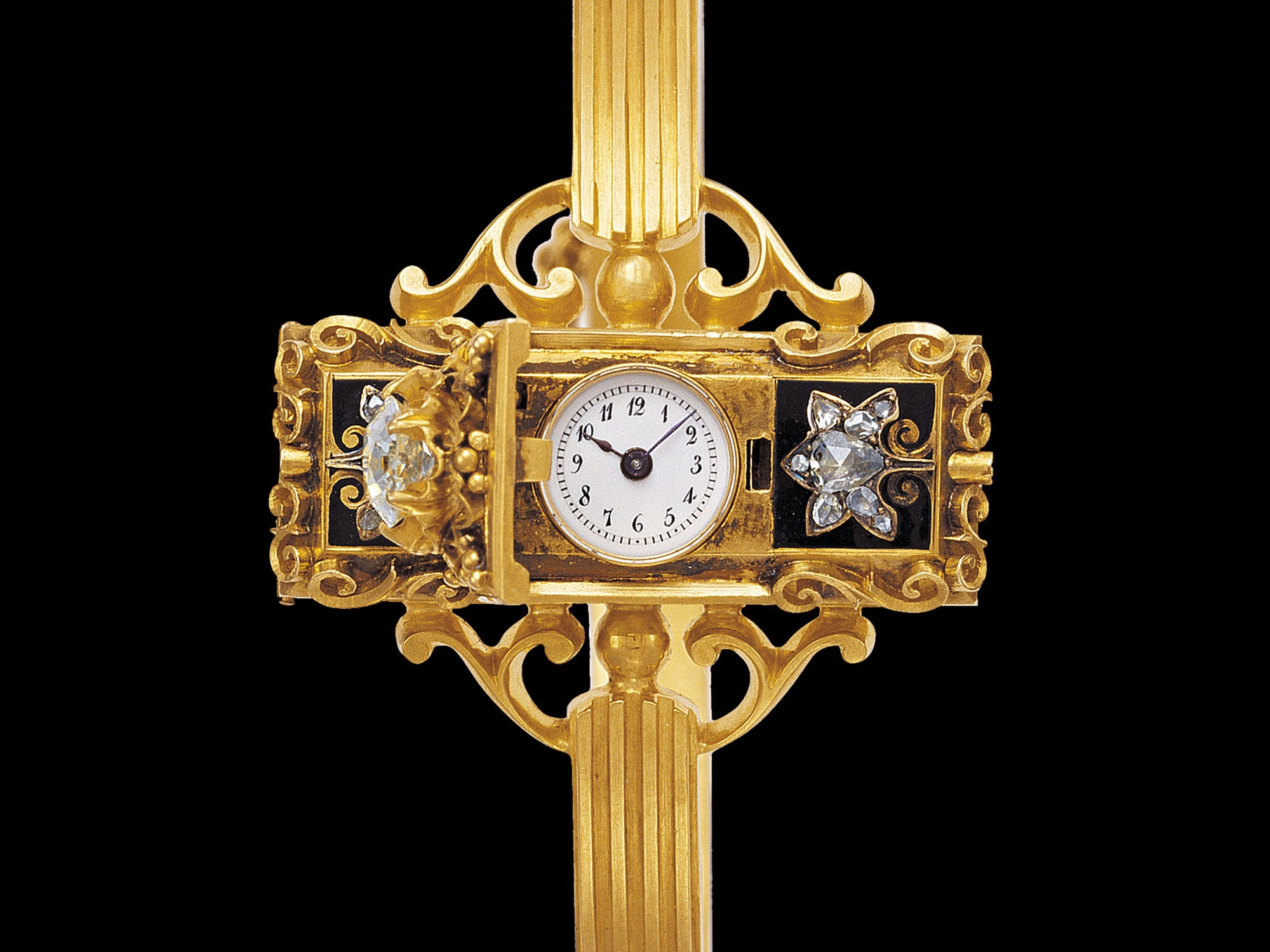 اولین ساعت مچی تاریخ: داستانی که از جیب به مچ رسید